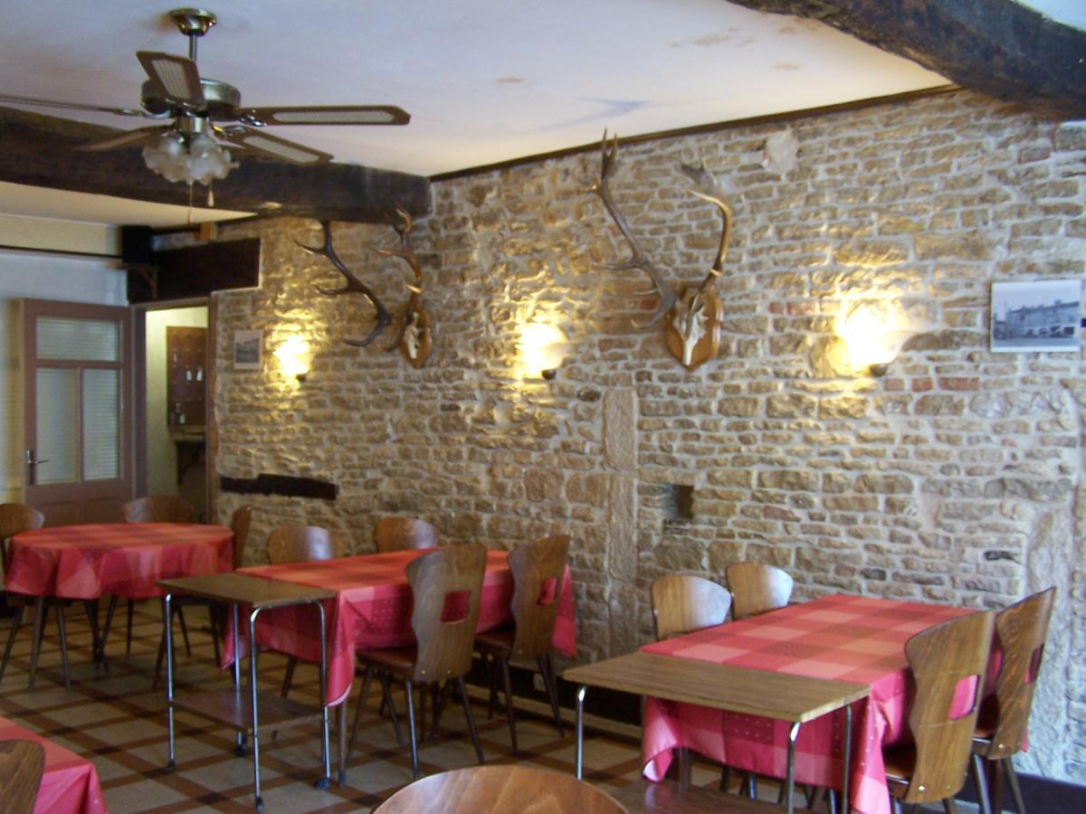 Hotel De La Pomme D'Or Bar-sur-Aube Ngoại thất bức ảnh