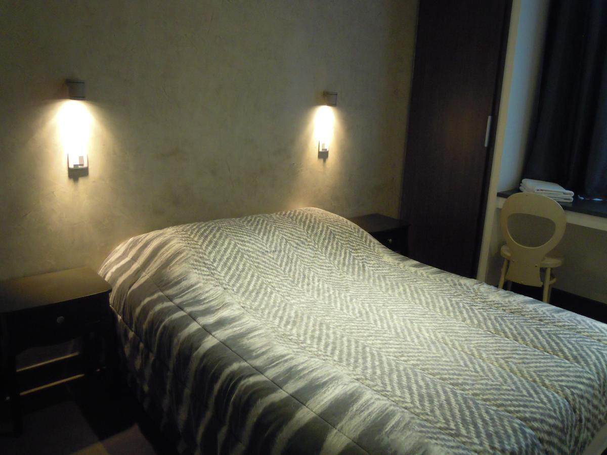 Hotel De La Pomme D'Or Bar-sur-Aube Ngoại thất bức ảnh